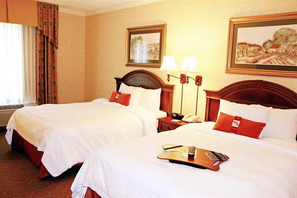 Hampton Inn Coventry-Warwick Area Rom bilde
