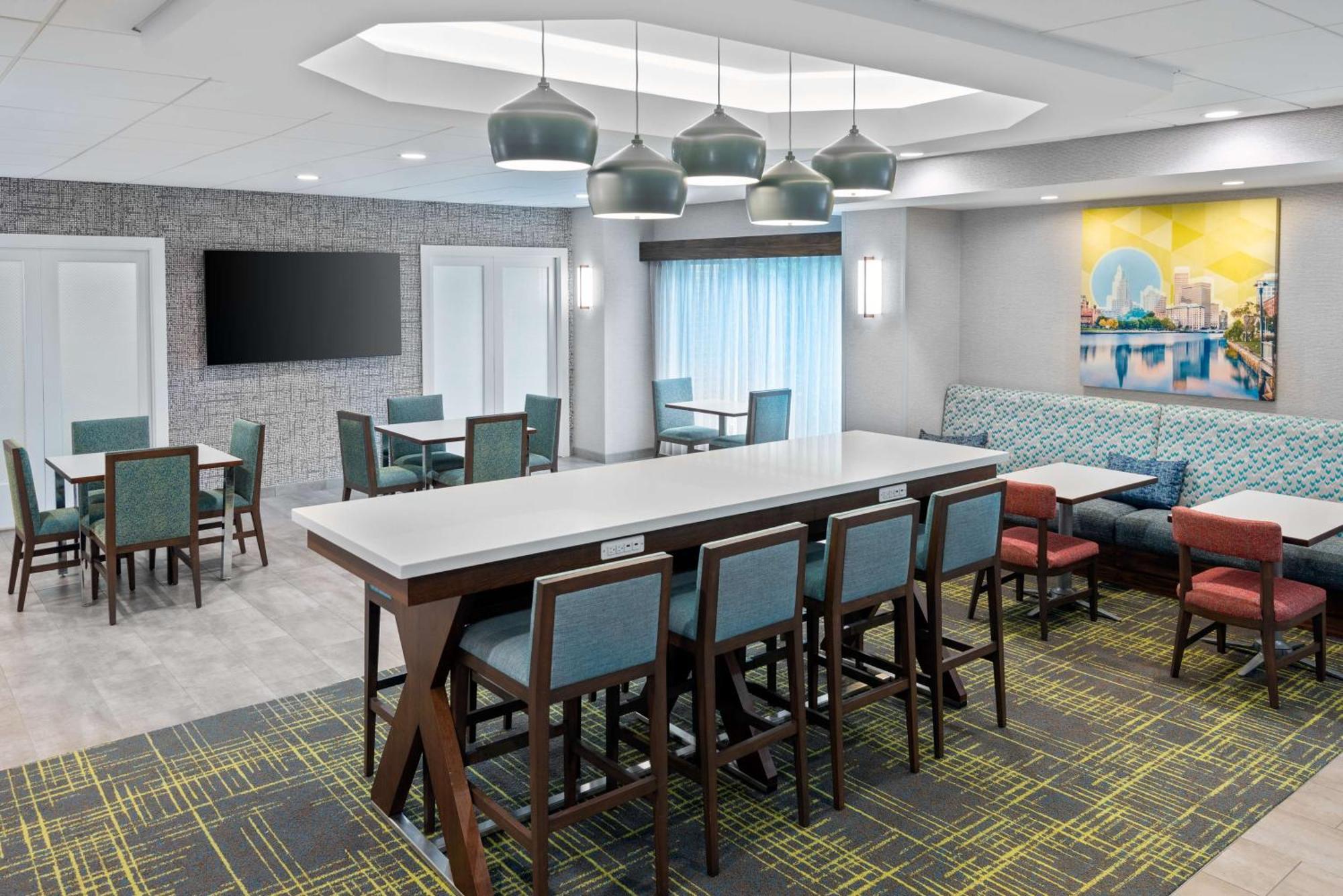 Hampton Inn Coventry-Warwick Area Eksteriør bilde
